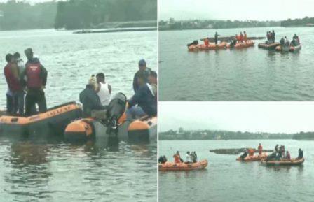  Boat overturned during GaneshVisarjan, 11 dead