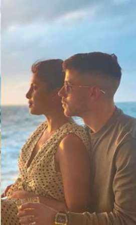 #PriyankaChopra: Romantic style at the sea shore, Photos