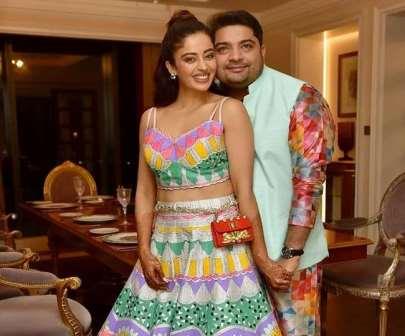 #NehaPendse dancing with fiance Shardul on music, see ...