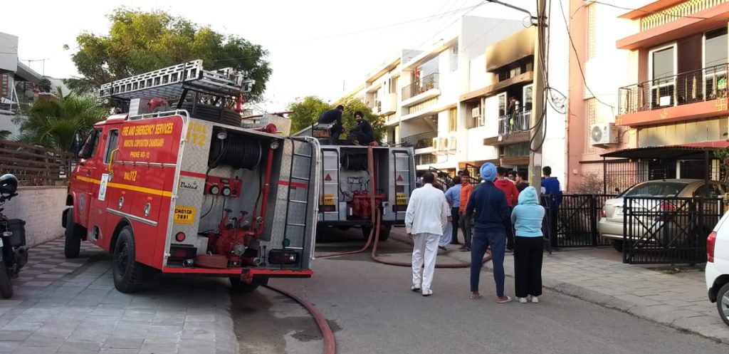 #Breaking: 3 girls dead in fire at #Chandigarh PG