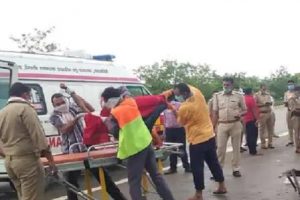 #UttarPradesh: Tragic accident on Mathura Expressway