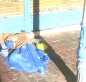 KANPUR: CM YOGI's order till TWEET only, helpless sleeping on roadside foil