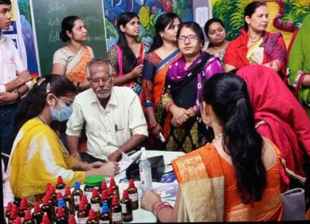 Health camp fair organized at Shishu Vidya Mandir on Homeopathic Day