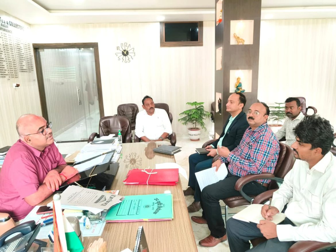 Kanpur News: सिलेंडर की कालाबाजारी करने वालों पर होगी सख्त कार्रवाई : डीएम