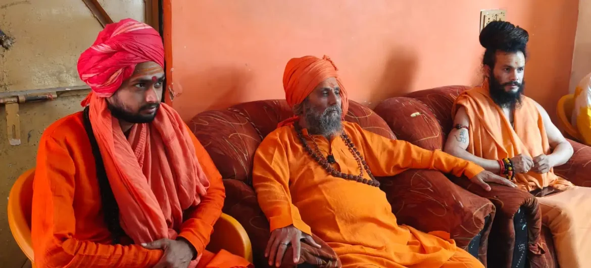 KANPUR NEWS :  जूना आखाड़ा के राष्ट्रीय वरिष्ठ अध्यक्ष प्रेम गिरि महाराज ने कानपुर में आनंदेश्वर मंदिर का निरीक्षण किया, कहा- जल्द पूरा होगा कॉरिडोर